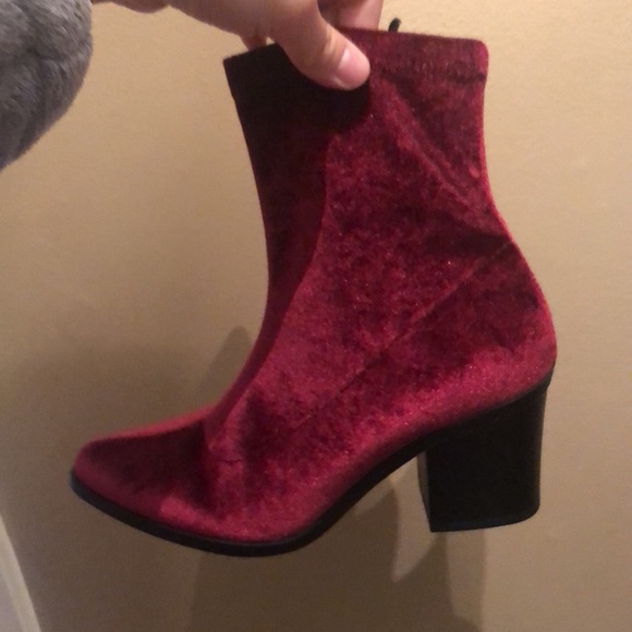 Burgundy Velvet Booties ❤️🔥 - Picture 2 of 3